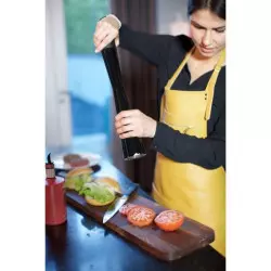 Homme avec Planche à Découper Chêne Massif 19X70 - XL Slim